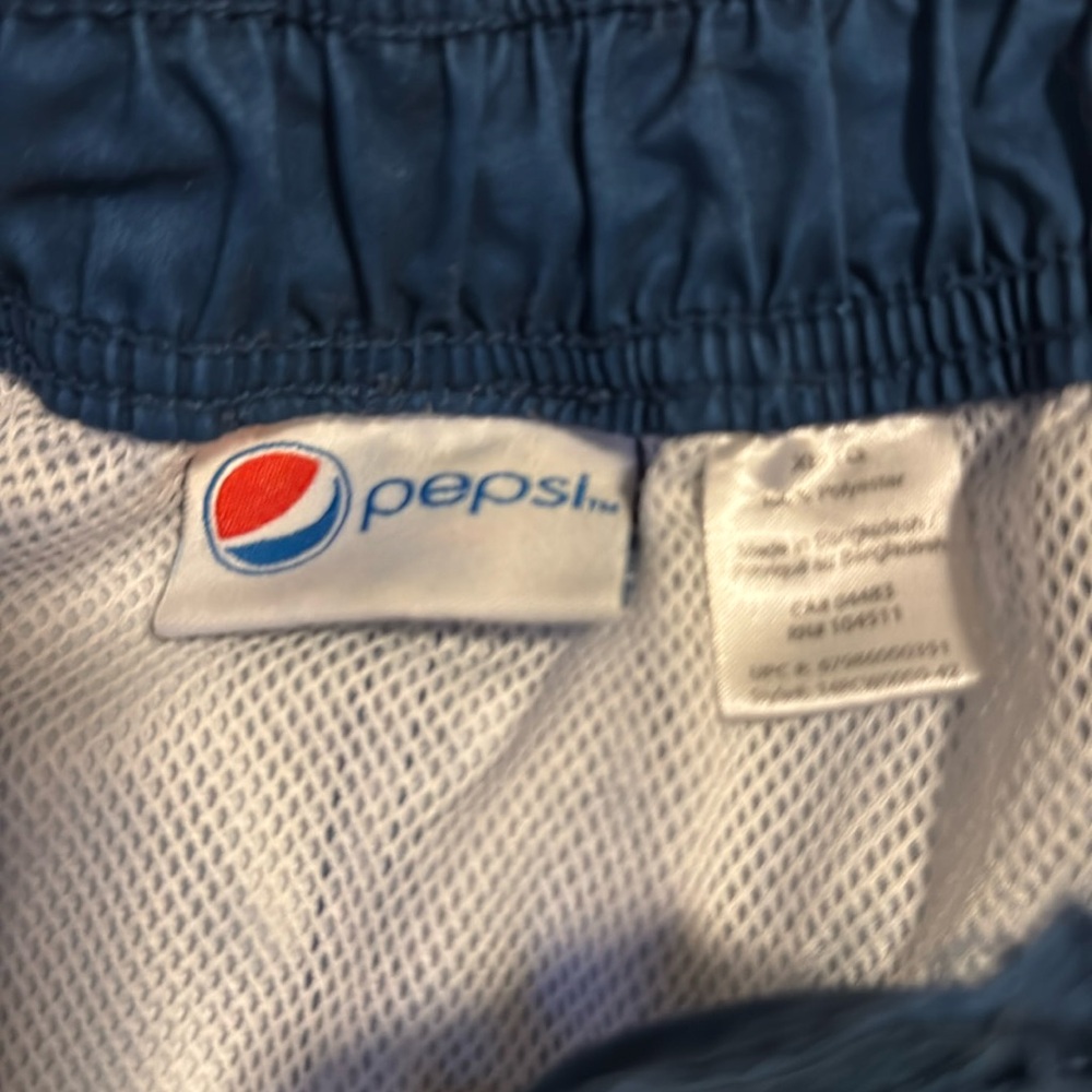 Pepsi brand lined swim trunks/shorts XL - Q